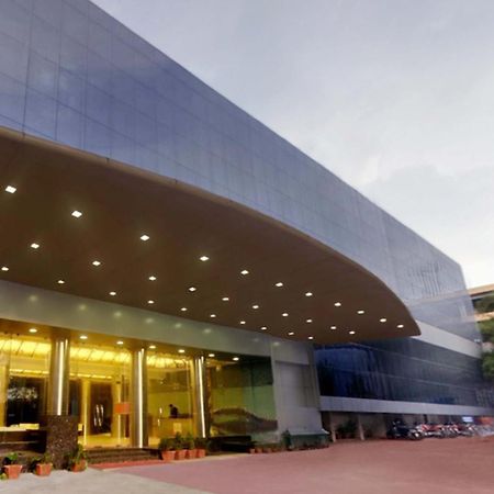 Saj Luciya -A Classified 4 Star Hotel Thiruvananthapuram Exterior foto