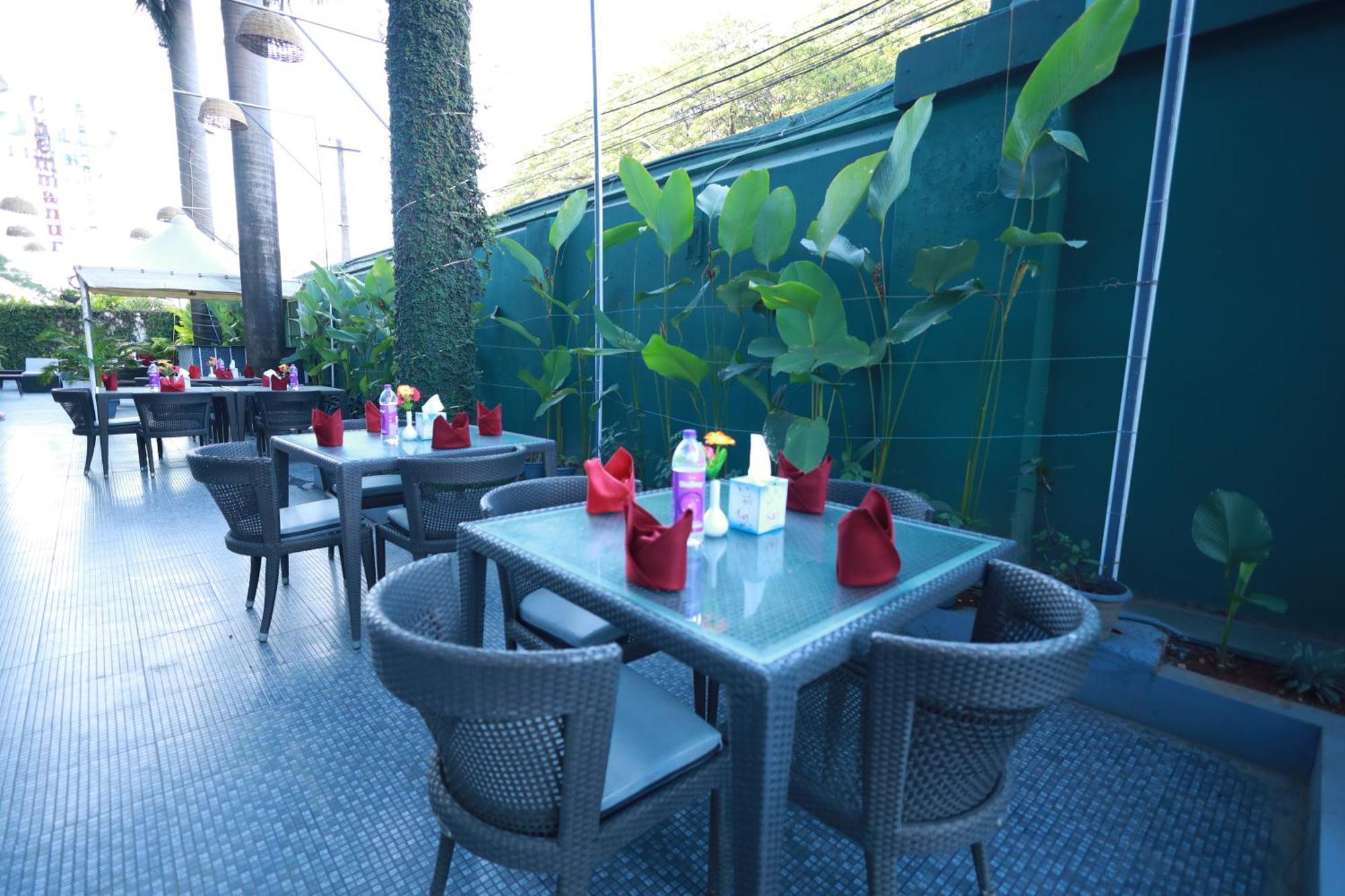 Saj Luciya -A Classified 4 Star Hotel Thiruvananthapuram Exterior foto